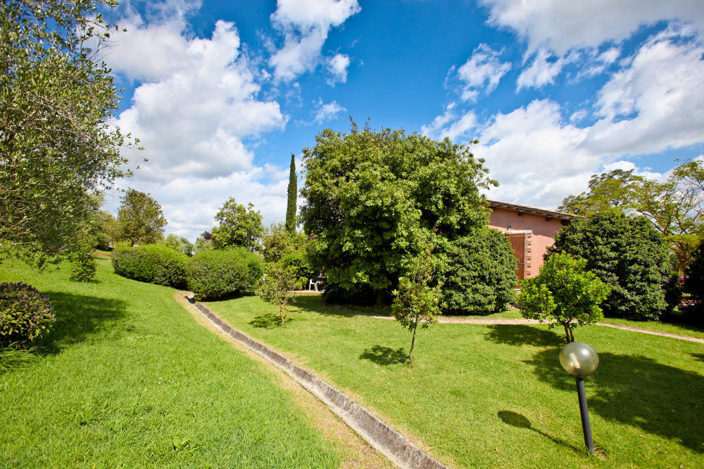 Agriturismo Da Lorena Marsiliana Exterior photo